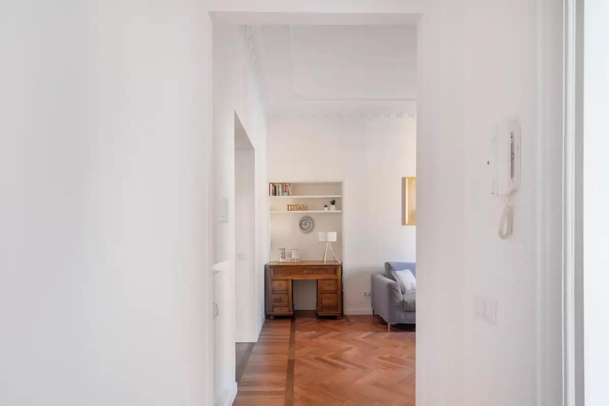 Appartamento “La Palma Nel Cortile” Рим Екстериор снимка